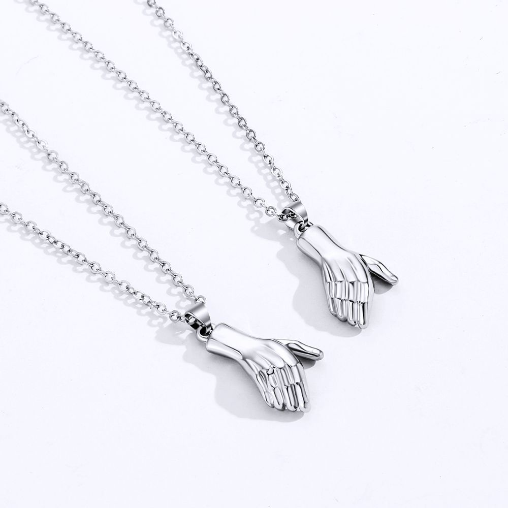 Needway  Cute Handshake Necklaces Simple Couple necklace Clavicle Chain Cool style Magnet Korean 2PCS/SET Women and men Romantic Fashion Jewelry/Multicolor