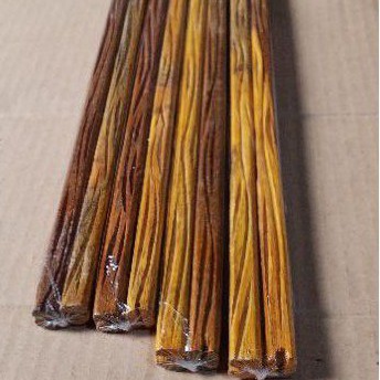 Tangkringan kotak Lovebird