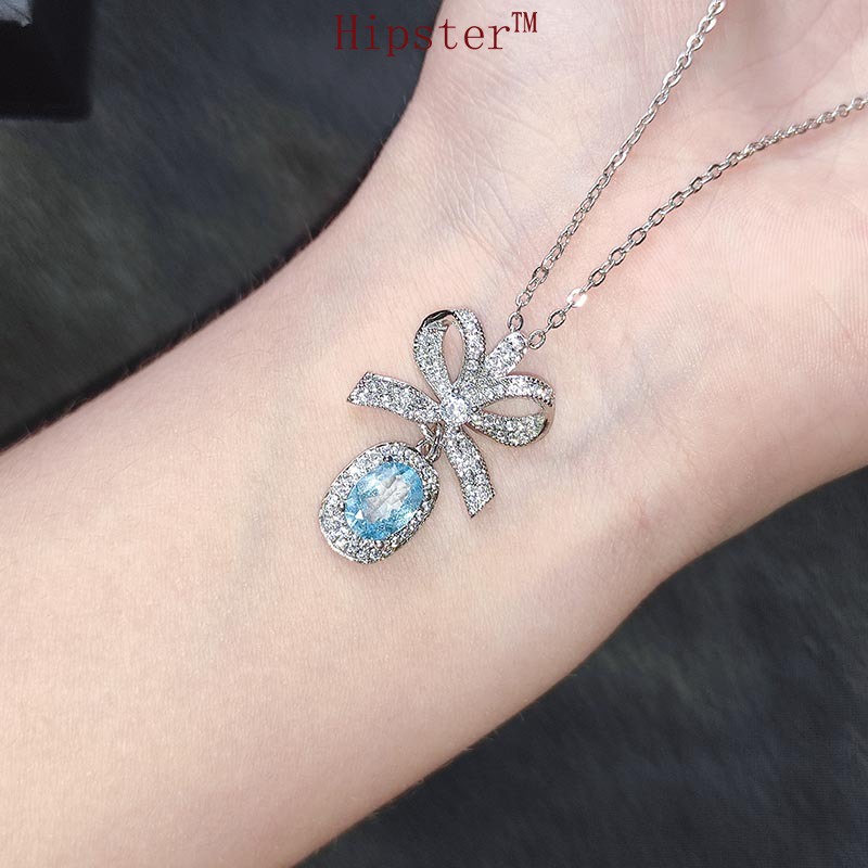 Fashion New Natural Blue Topaz Butterfly Pendant Women 'S Necklace