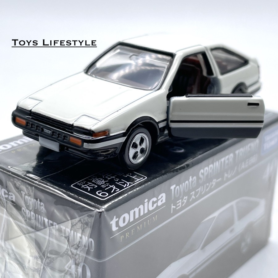 Mobil Tomica Diecast PREMIUM 40 Toyota Sprinter Trueno AE86