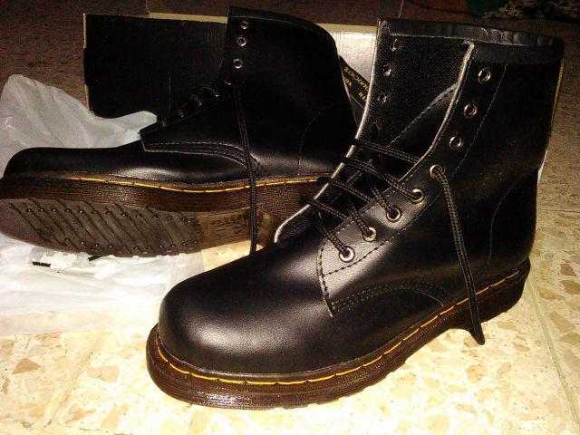 BEST SELLER Sauqi Walkers DM High Sepatu  Boots Pria 8 