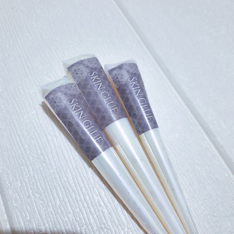 

Glue skin,lem henna,lem gems,lem permata,lem super strong