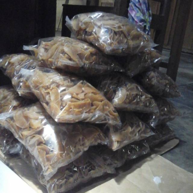 

Kerupuk terigu