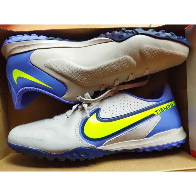 Sepatu Futsal Nike Tiempo 9 Academy TF