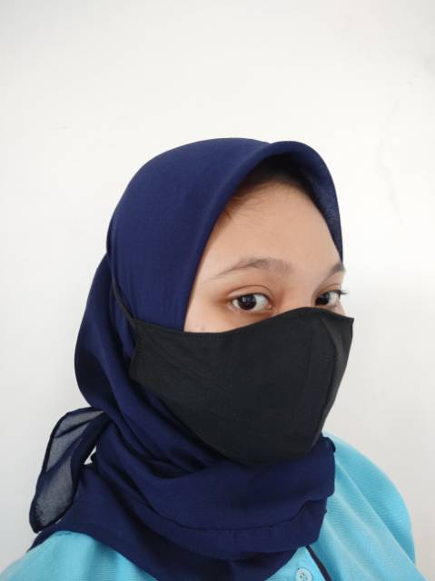 MASKER KAIN 3 LAPIS HITAM POLOS