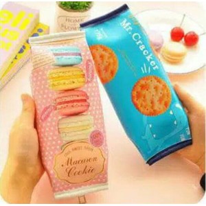 

[YE] Tempat pensil lucu/unik/motif kue/biskuit/praktis/souvenir/gift/kado