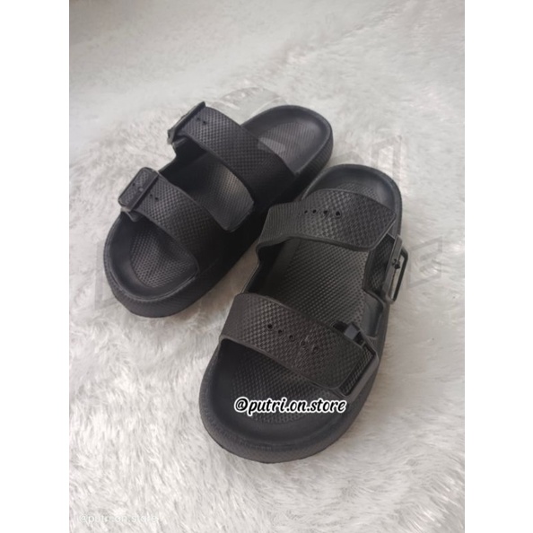 Sandal selop slop pria wanita slip on gesper strap dua sol tinggi 3 cm