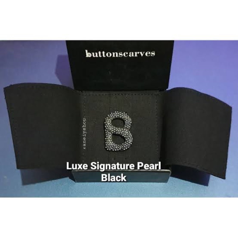 Luxe Signature Pearl Brooch by ButtonScarves