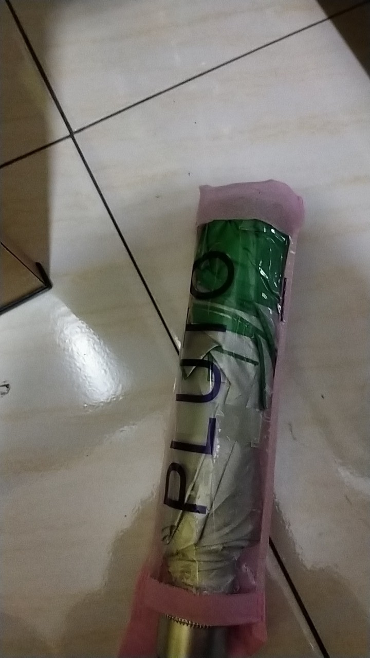 Payung Lipat 3 Pluto Warna Warni ( Random Colour )