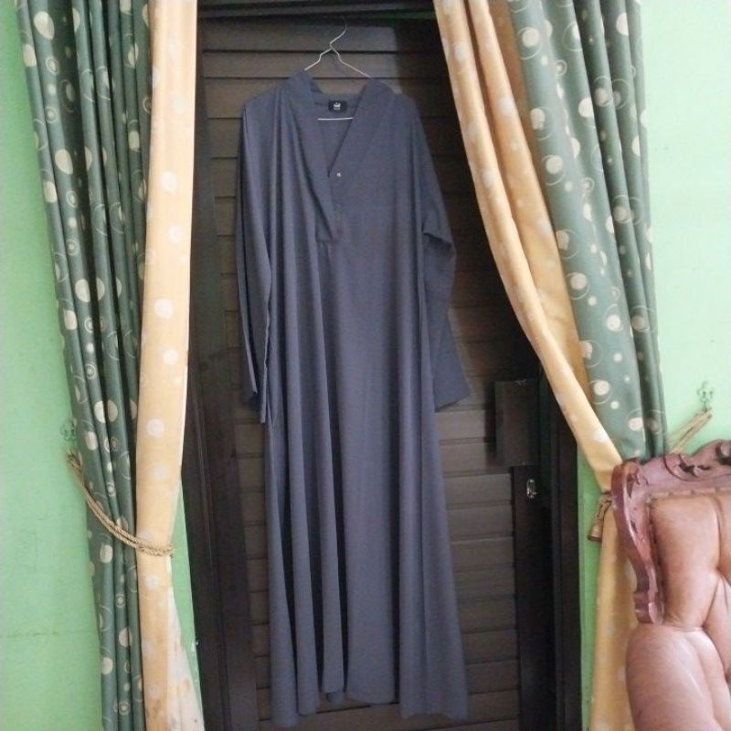 preloved abaya taal hijab