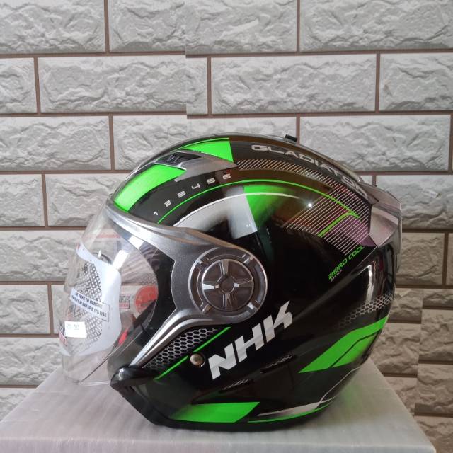 Helm NHK Gladiator Motif