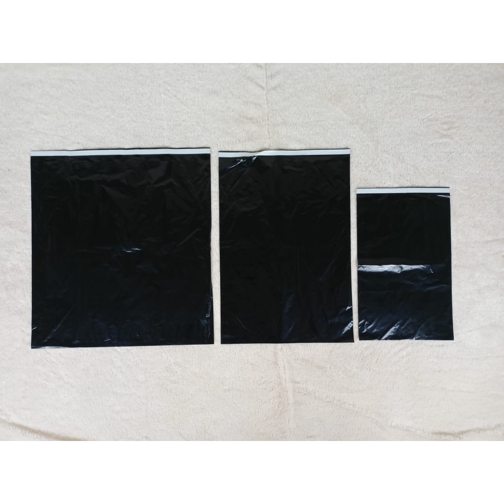 

Plastik Polymailer Ukuran XL 40x59cm Ecer Dan Grosir (1pak=50pc)