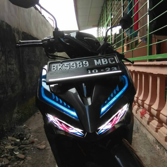 Variasi Lampu Alis Vario 150 LAMPURABI Variasi Lampu Alis Vario 150 LAMPURABI