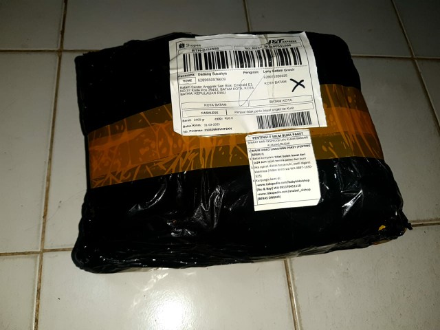 [lenyshop] Tatakan Kompor Gas 9 Lubang Pelindung Dari Angin Penutup Hemat Gas 4as13 (310 Gr)