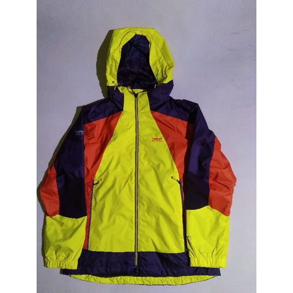 JAKET OUTDOOR SECOND MERK BFL OUTDOOR