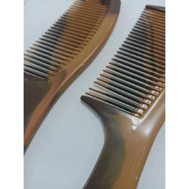 grosir  Sisir gagang coklat 12 PCS