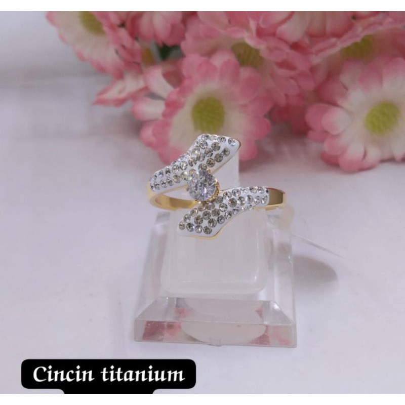cincin titanium emas 005