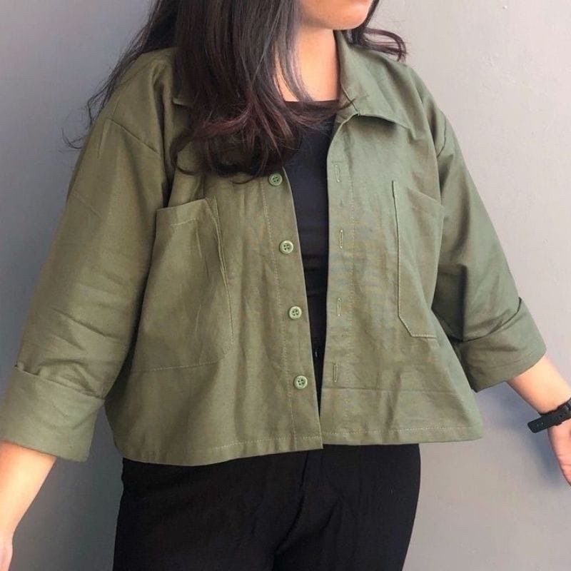 KEMEJA CROP TERA OVERSIZE LINEN TOP WANITA POCKET ATASAN CEWEK KEKINIAN TERBARU JAKET GITA JELINE RAMI OUTER CELOSIA KARA ASYILA CARDIGAN JAKET BASIC SHIRT CAPUTRI SHIRT CASUAL WORK KOREAN STYLE OVERSIZED