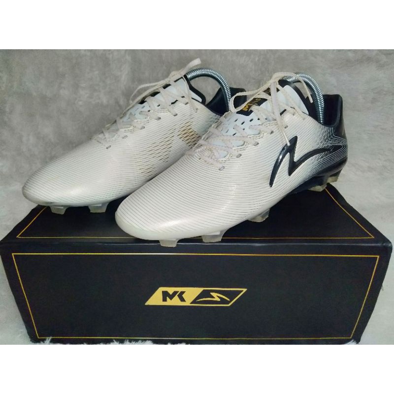 SPECS LS ULTRA FG KLOK / LS ULTRA MARK KLOK