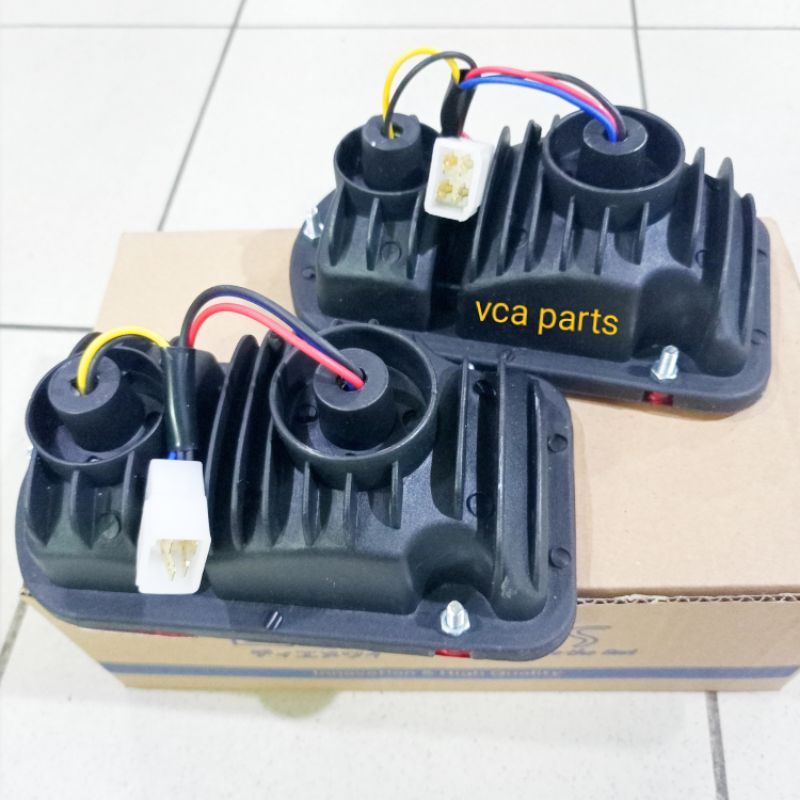 LAMPU STOP BELAKANG T120SS PICK UP 1SET (2PCS) RH - LH MERK DNY.