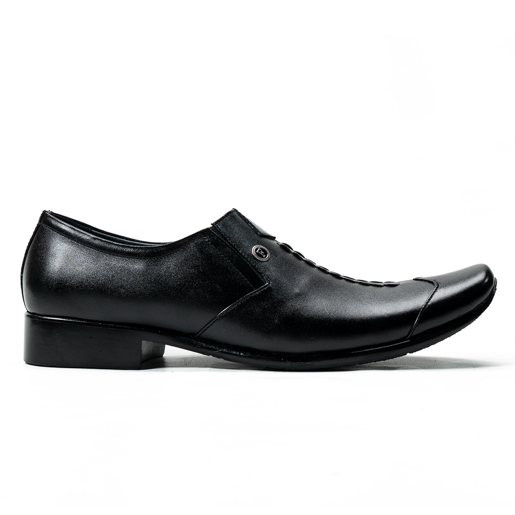 Sepatu Pantofel Pria Formal Kulit Asli Model Slip On Anti Slip F9014 Hitam