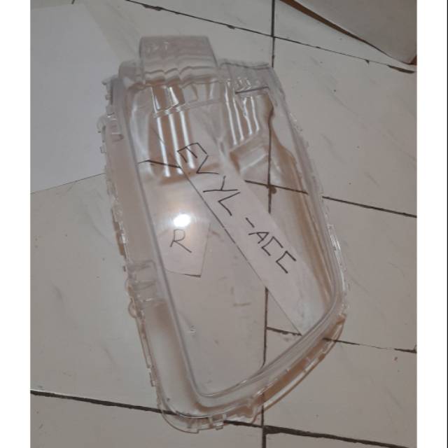 KACA MIKA HEADLAMP LAMPU DEPAN KANAN ORI DAIHATSU GRAND MAX