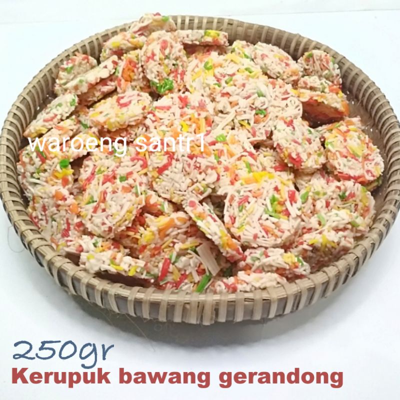 

Kerupuk krupuk bawang gerandong mentah siap goreng 250gran