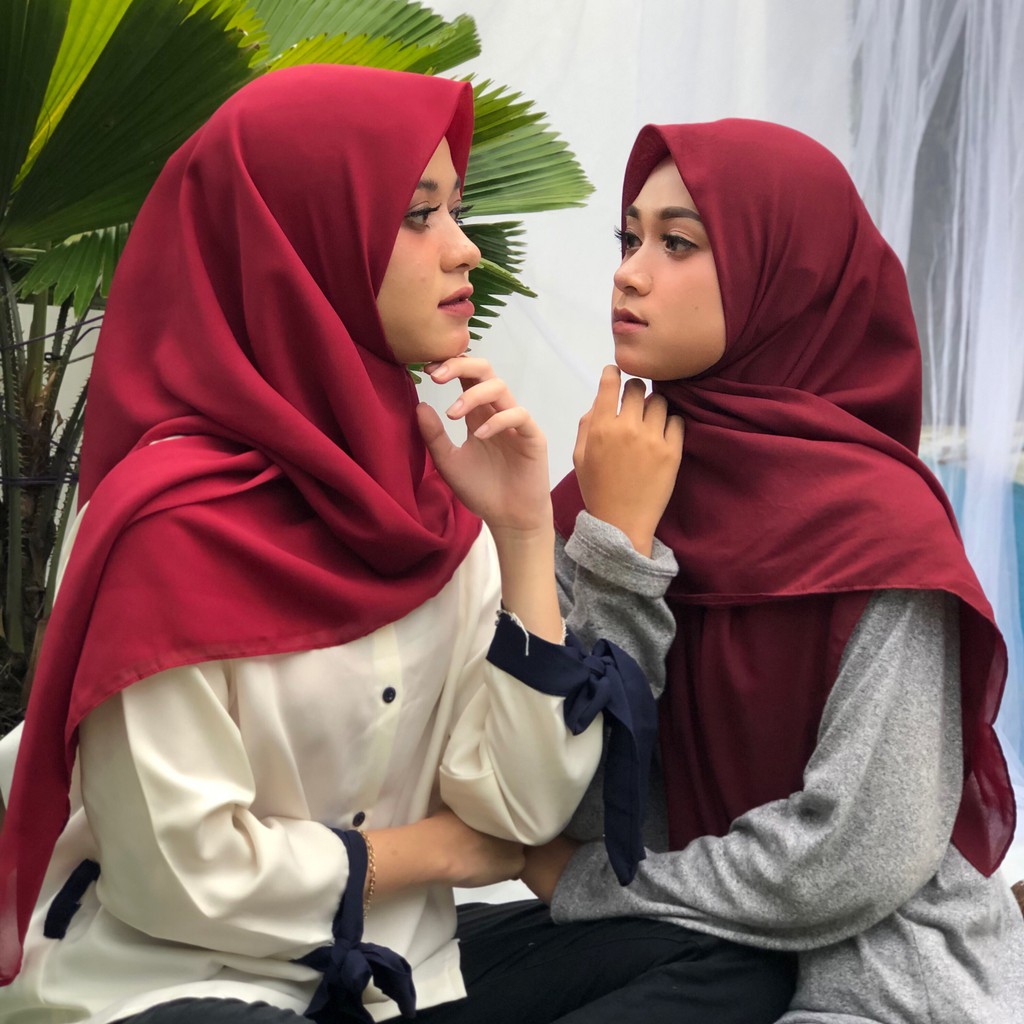 GYNDA BELLA SQUARE SEGIEMPAT HIJAB POLOS JILBAB KERUDUNG DOUBLE HYCON POTTON SQUARE POLYCOTTON VINEY