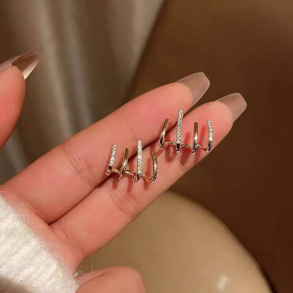Hu Hu Hu Hu Hu Alat Bantu Pasang Kacamata♡ 1 Pasang Anting Stud Berlian Imitasi Empat Cakar Gaya Korea Untuk Perhiasan