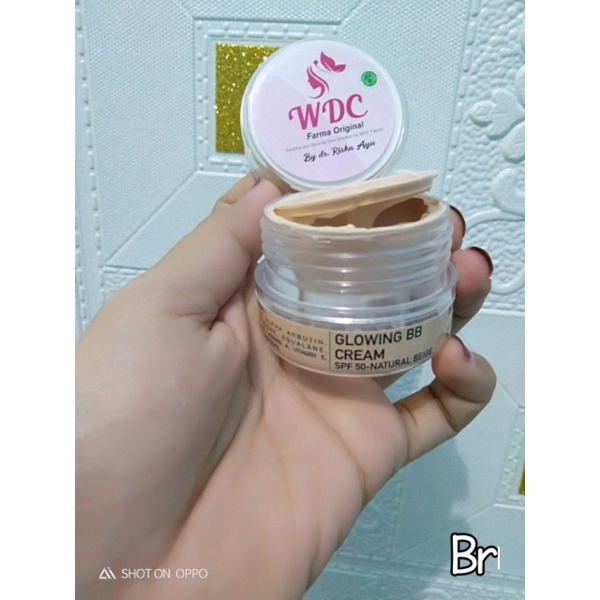 Glowing BB cream by farma