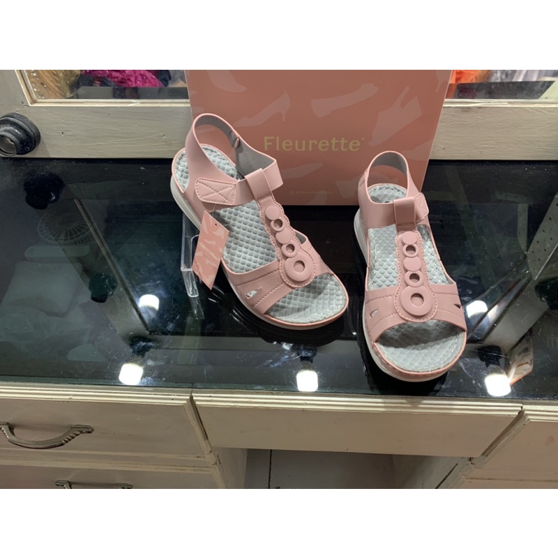 SANDAL WEDGES TALI BELAKANG MERK FLEURETTE ORIGINAL
