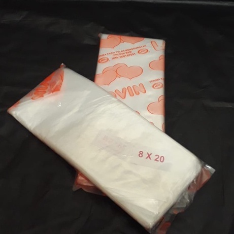 PLASTIK PE / PE Cap "LOVIN" BENING / PE 8x20