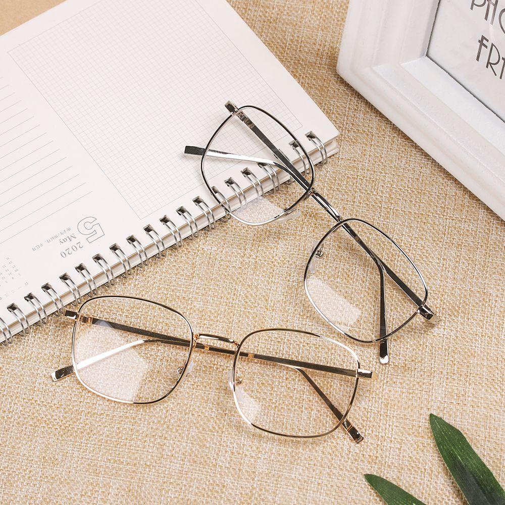 Kacamata Kotak Populer Vintage Portable Metal Optical Glasses