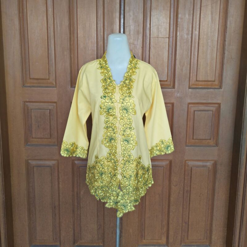 ATASAN KEBAYA KUNING BORDIR BUNGA KUNING