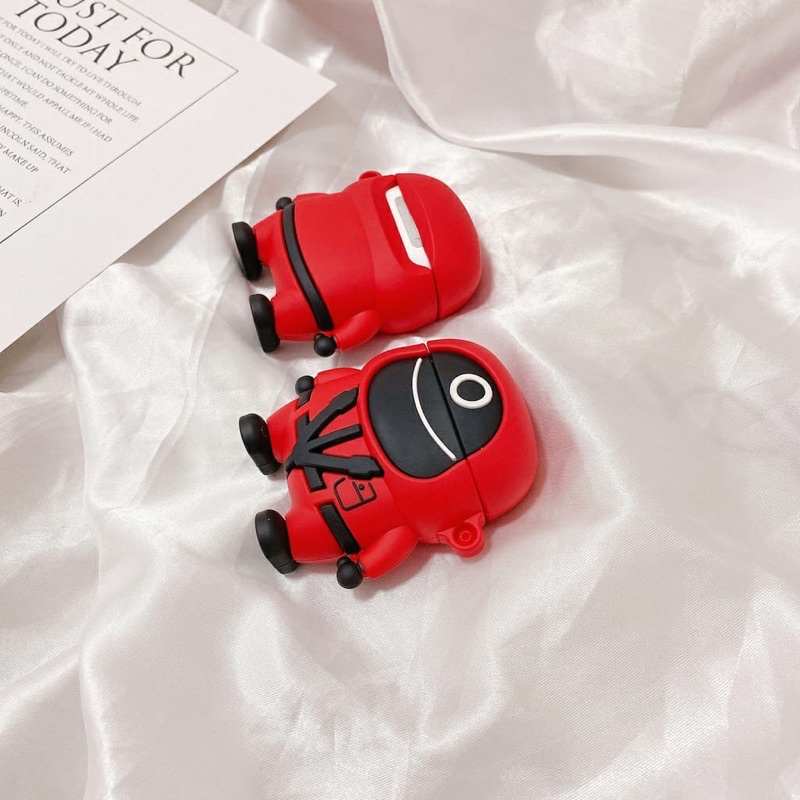 AIRPODS CASE AIRPODS MURAH MERAH KOREA SQUIDGAME TENTARA LUCU UNIK KARAKTER