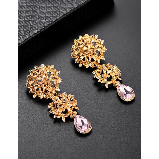 LRC Anting Tusuk Fashion Gold Three-dimensional Hydrangea Gemstone Earrings D49901