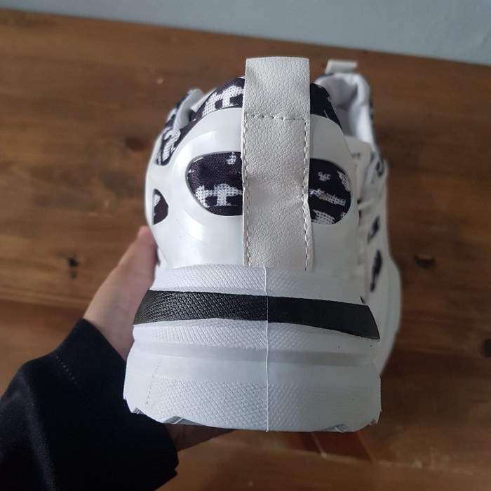 Sepatu Running Shoes Kekinian