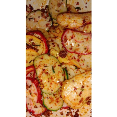 

Snek laris seblak kering pedas daun jeruk isi 100gram