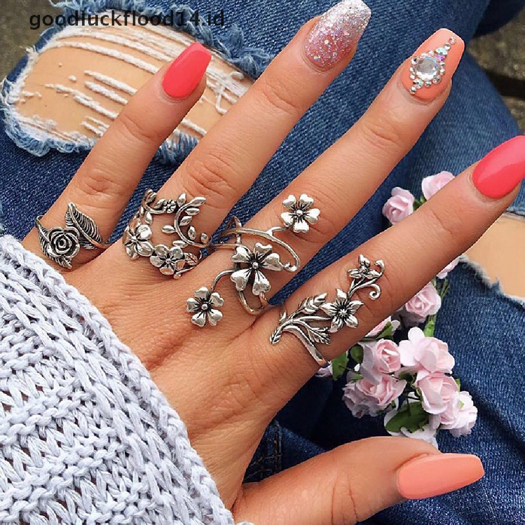 [OOID] 4pcs/set Antique Silver Color Vintage Bohemia Ring Set Rose Flower Rings ID