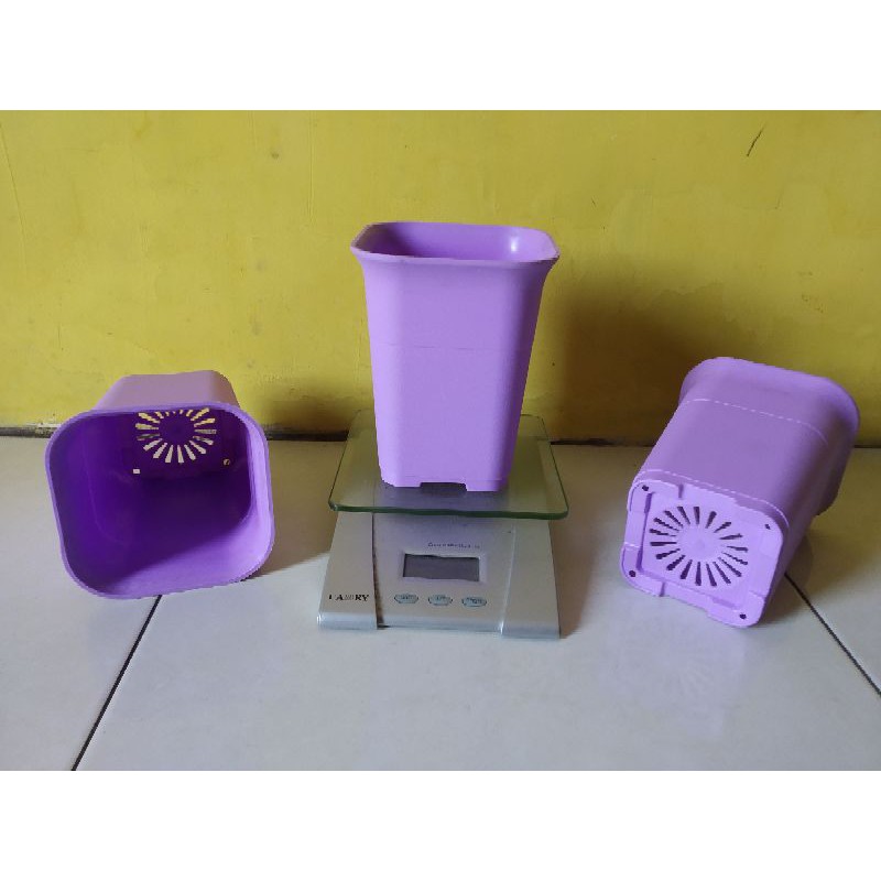 Pot bunga NKT 12 UNGU