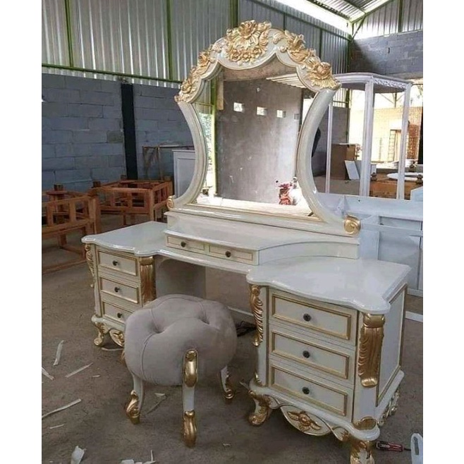 meja rias mewah tolet ukiran mewah