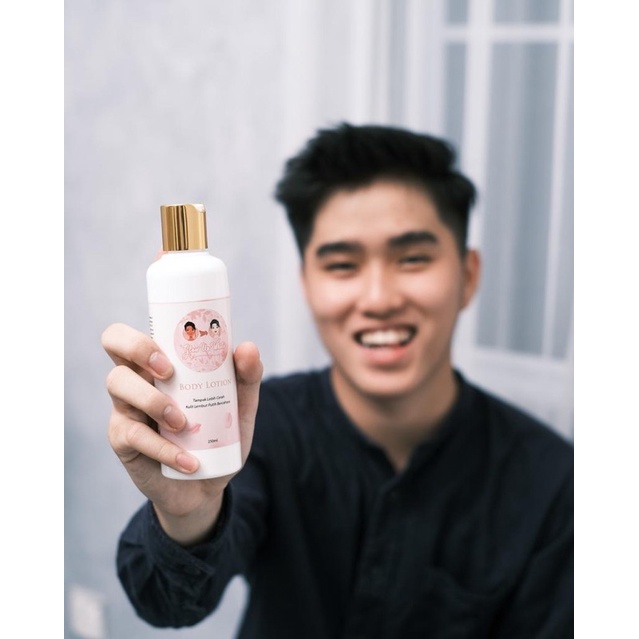 Pemutih badan dan muka Glow Up PERMANEN 250ml