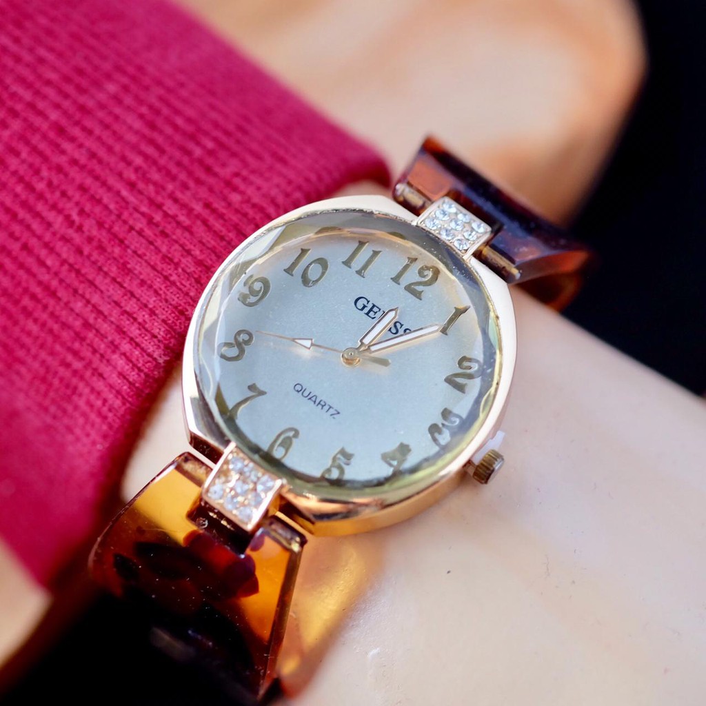 Jam Tangan Wanita Guess Super Tali Rantai Mika