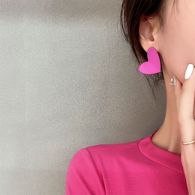 Korea frosted permen warna cinta hati anting-anting anting-anting lipat gadis lembut berbentuk hati