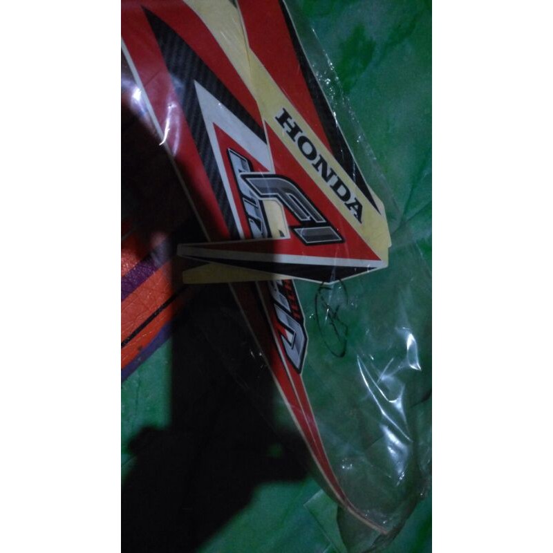 stiker vario 125 2015 original