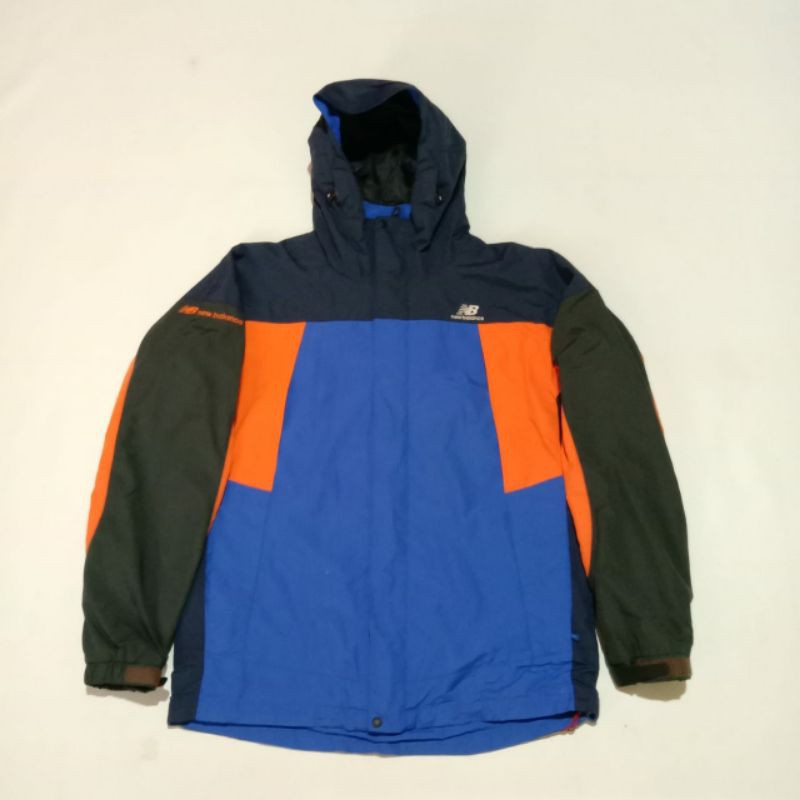 Jaket New Balance