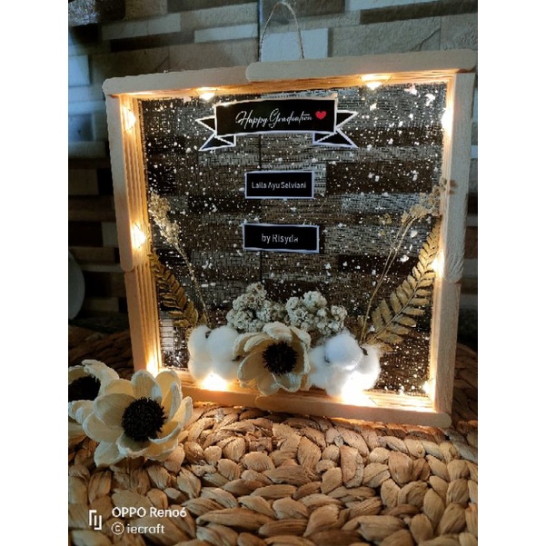 1 HARI JADI Square Frame Flower in Frame Kado Pernikahan Kado Ulang Tahun Kado Ultah Kado Wisuda Kado Tunangan Kado Anniversary Kado Unik Aesthetic