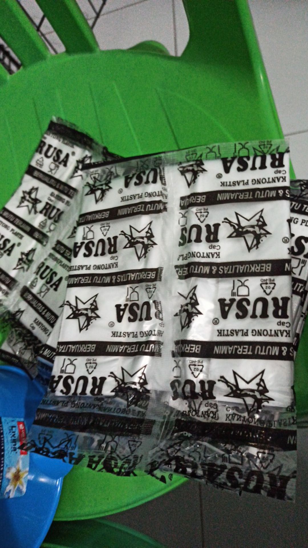 Kresek Bening Rusa 1 Ikat (10 Pcs ) Ukuran 15 / Kresek Kecil Bening