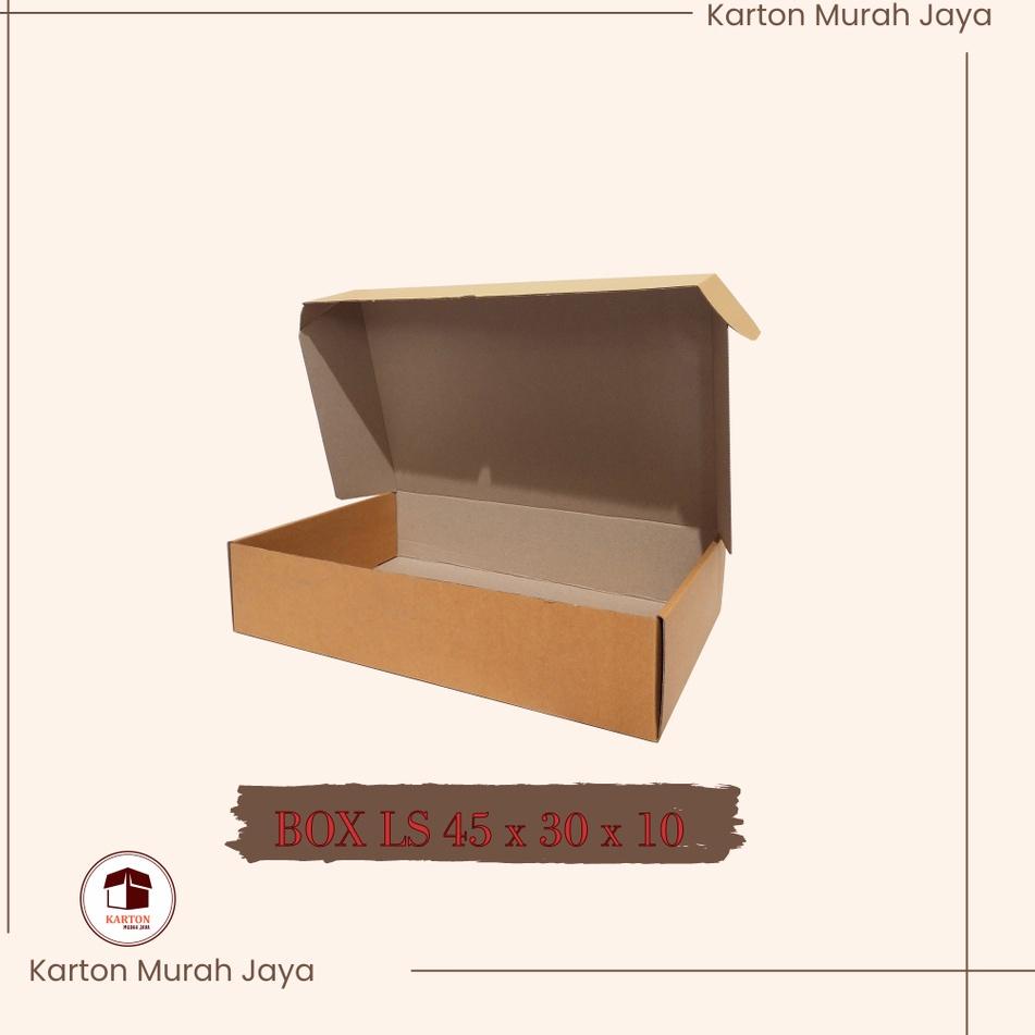 

シ Kardus Box E FLUTE Ukuran 45 x 30 x 10 cm Hampers Box / Clothes Box / Box Kue Kering ☠