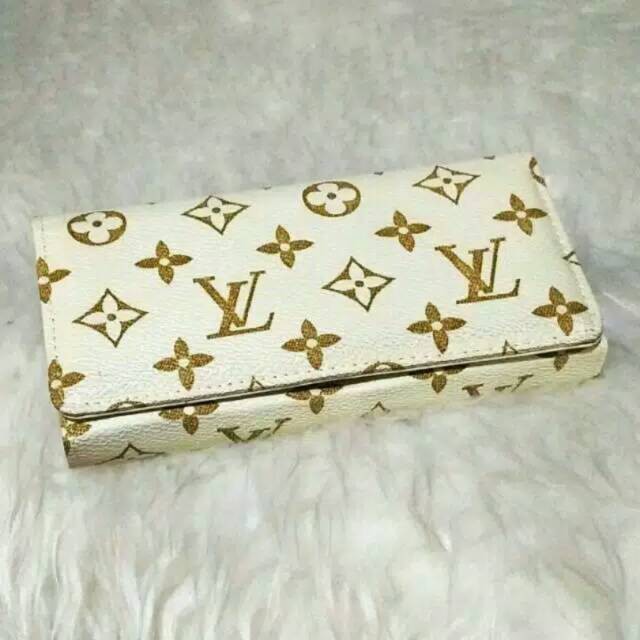 DOMPET LIPAT WANITA